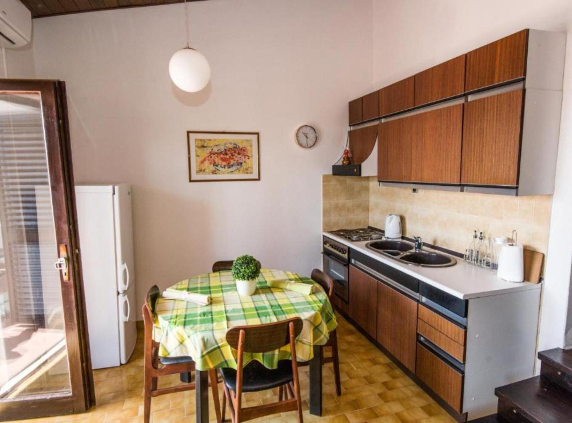 Apartment Darmy Трогир Экстерьер фото